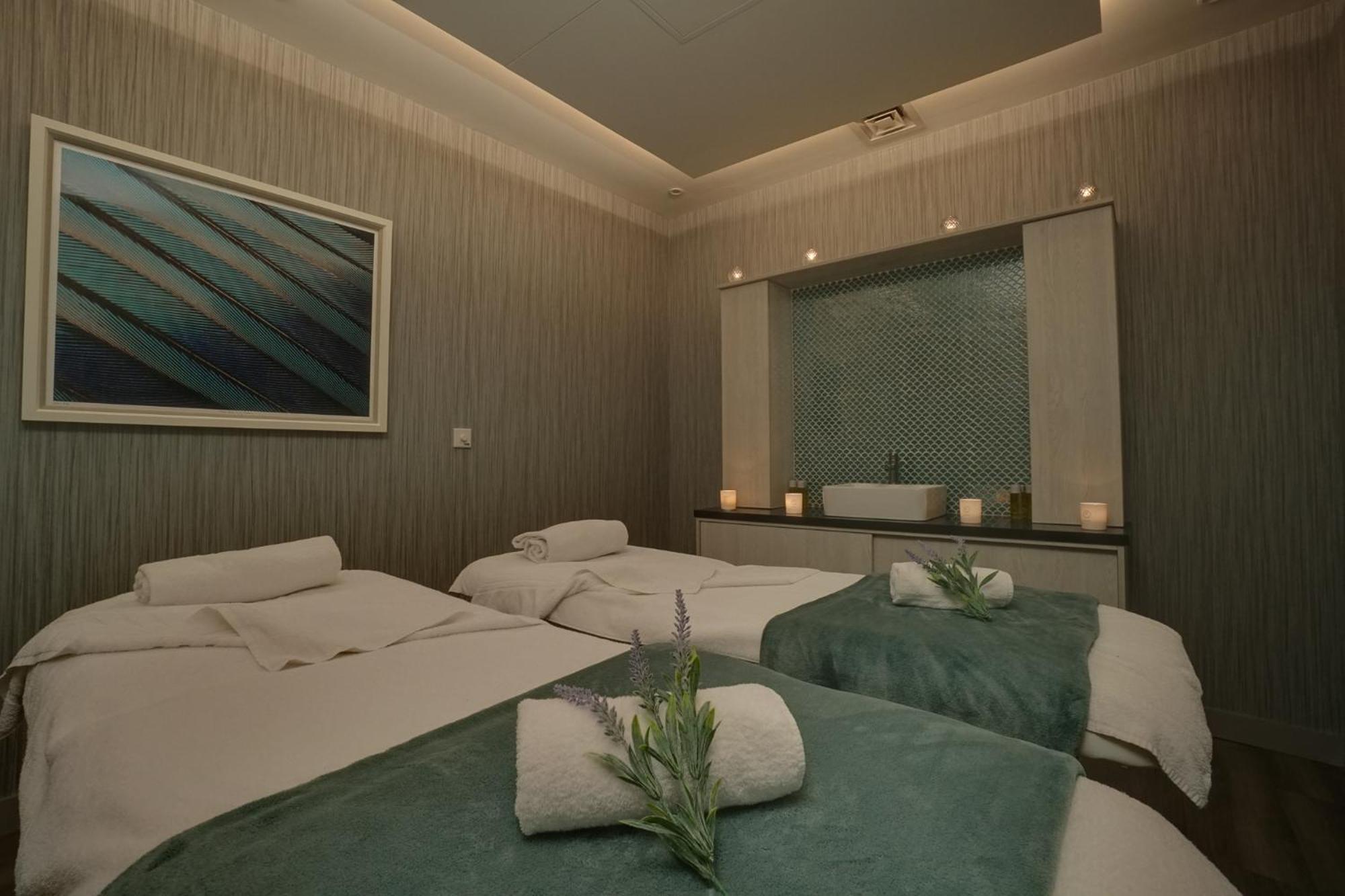 Wrightington Hotel & Health Club Wigan Eksteriør bilde