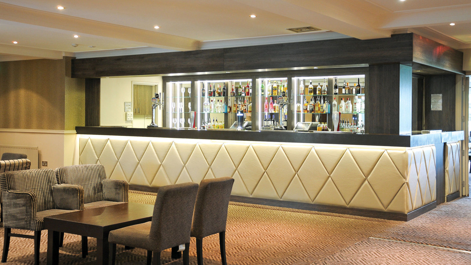 Wrightington Hotel & Health Club Wigan Eksteriør bilde