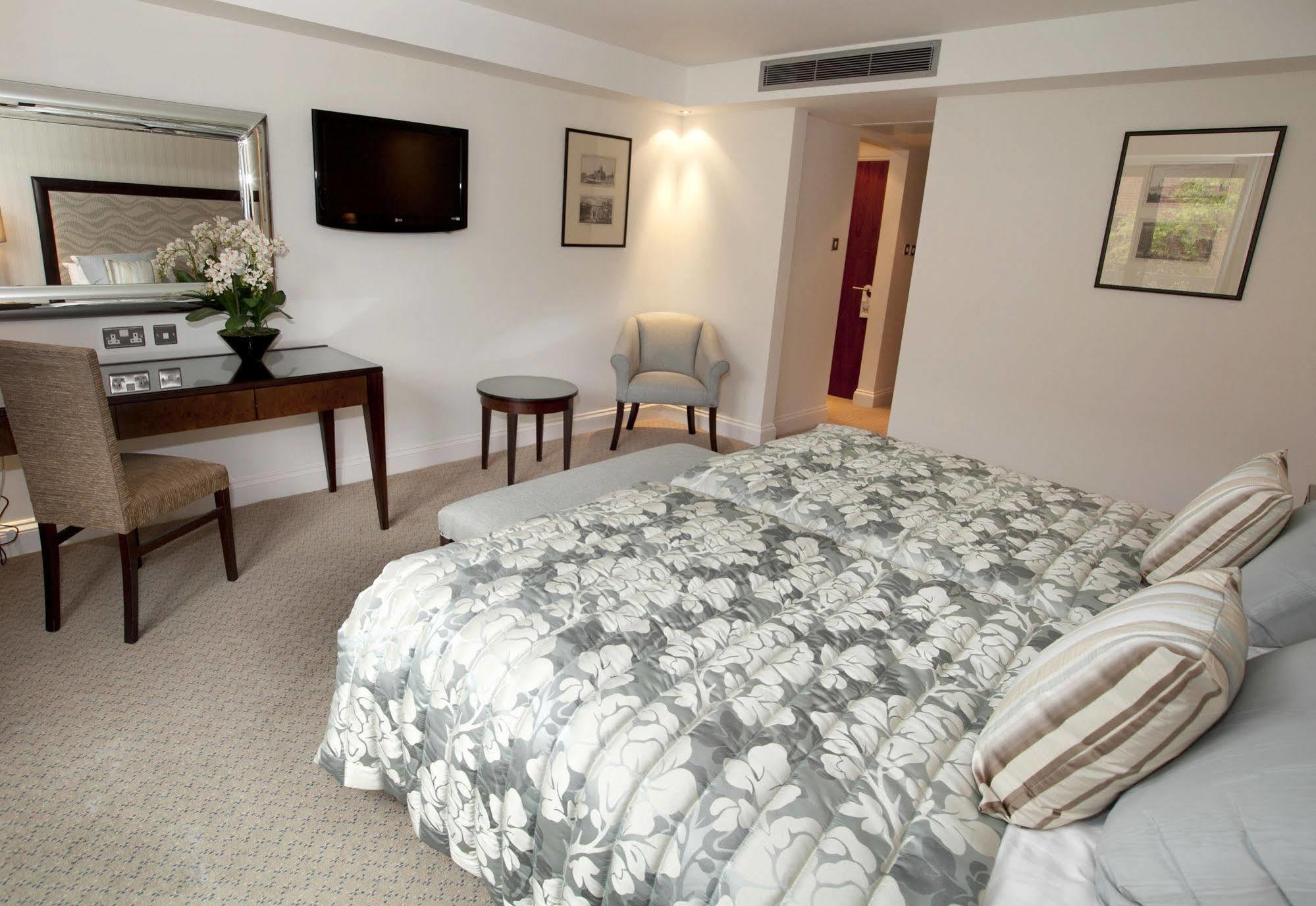 Wrightington Hotel & Health Club Wigan Eksteriør bilde
